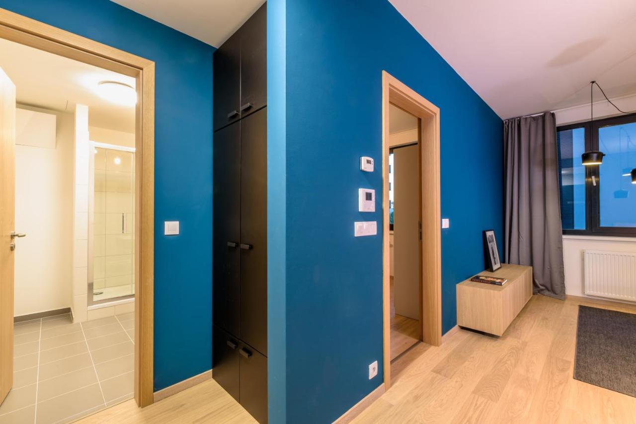 Bratislava Center, River Front, Private Parking Included Exterior photo